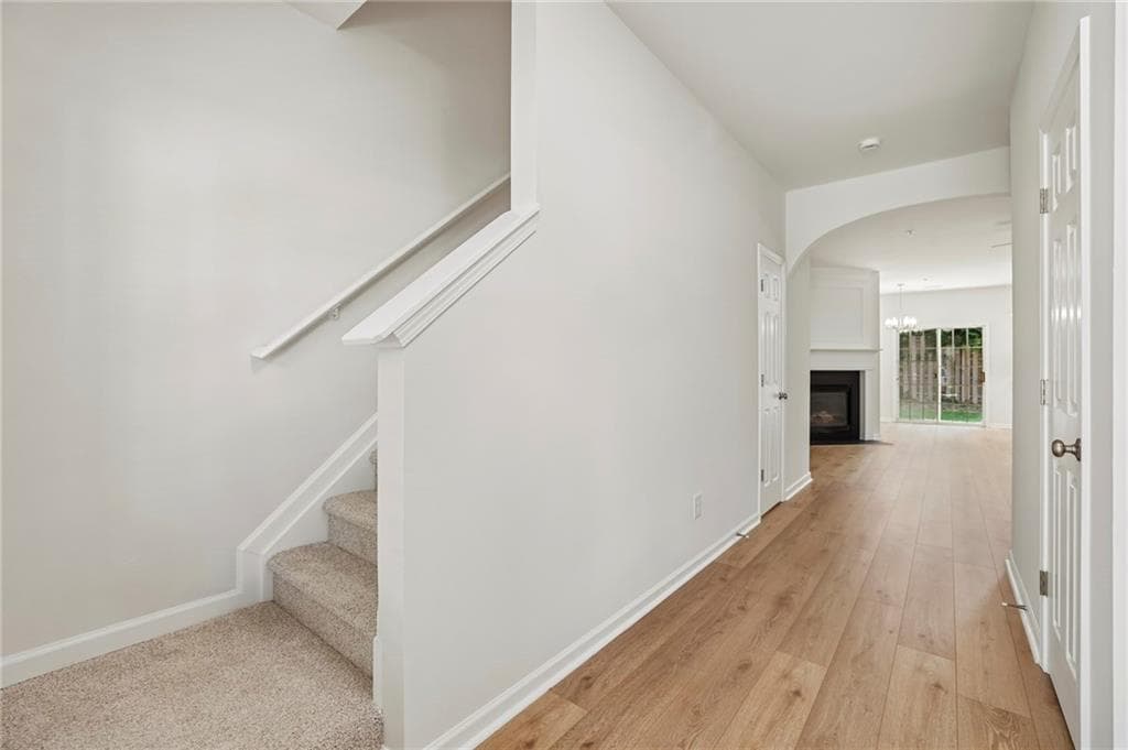 3 bedroom, 3 bathroom, 1,639 sq ft townhouse for sale at 332 Azalea Circle, Cumming, GA 30040 — photo 4