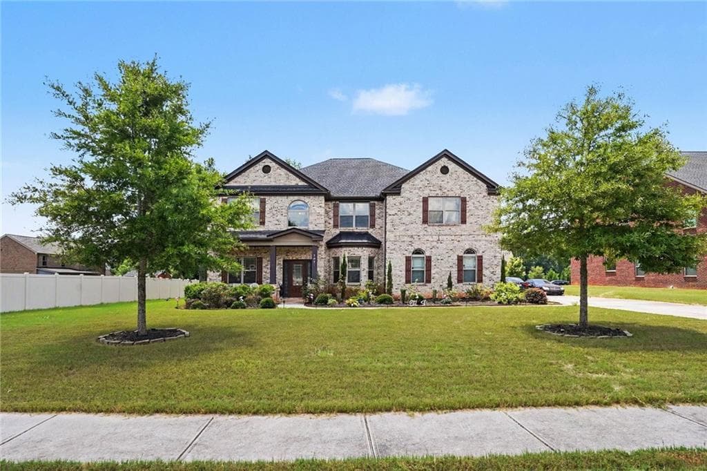 5 bedroom, 4 bathroom, 4,259 sq ft single family residence for sale at 707 Corsica Lane, Stockbridge, GA 30281 — photo 2