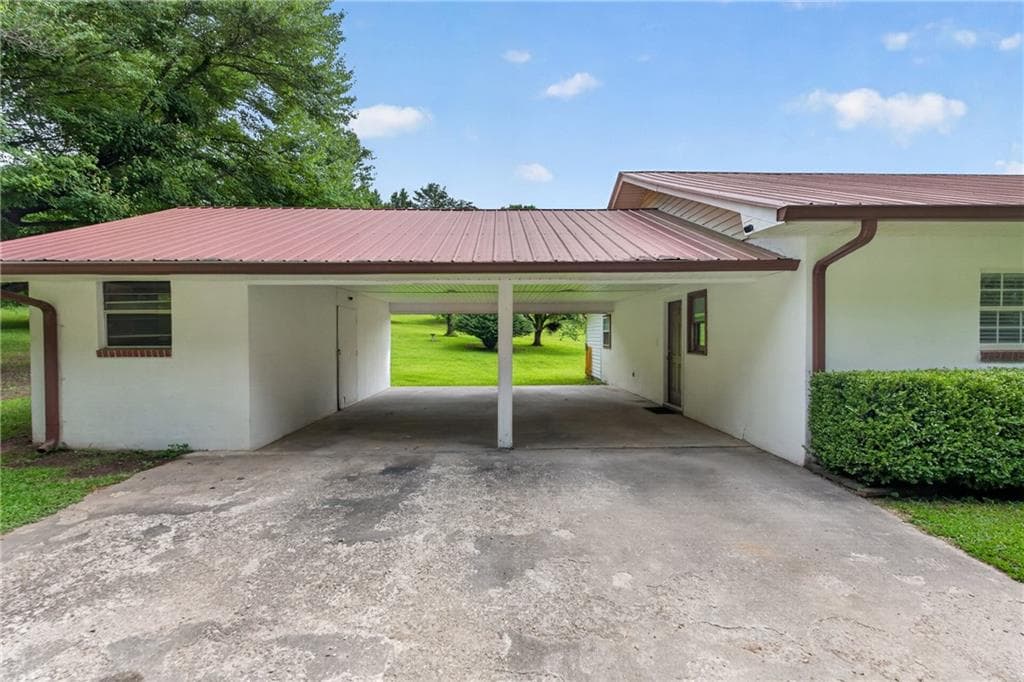 3 bedroom, 3 bathroom, 2,028 sq ft single family residence under contract at 247 Amys Ford Trail, Cleveland, GA 30528 — photo 10