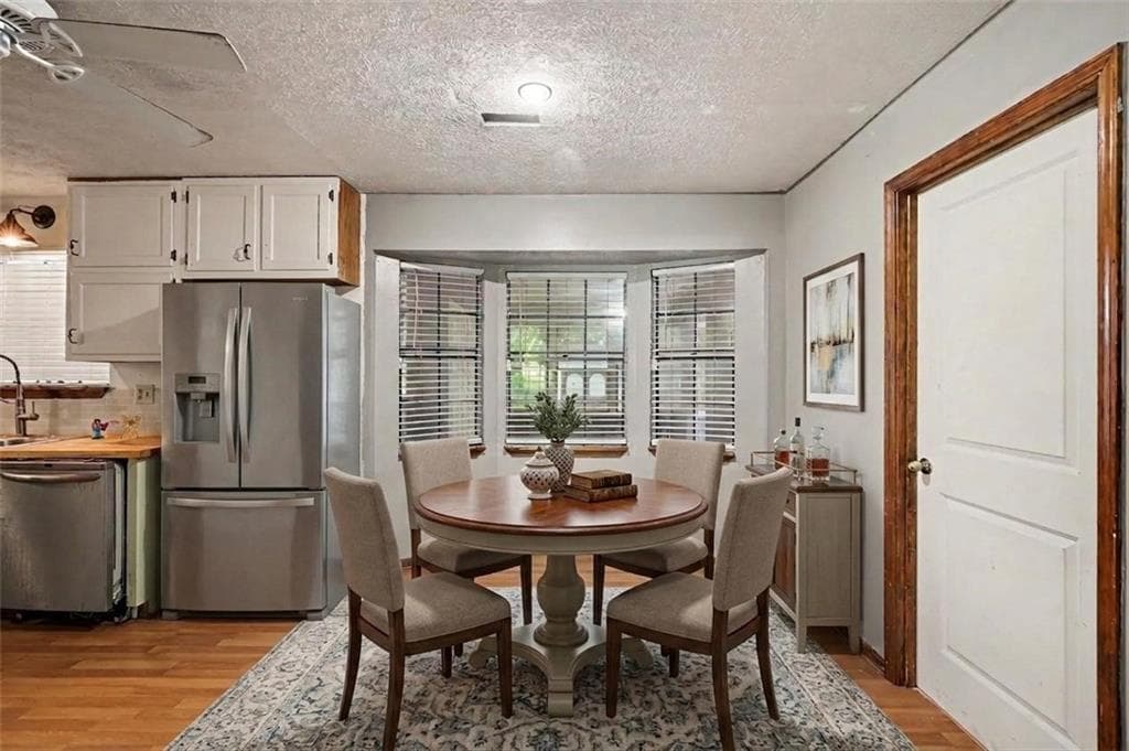 3 bedroom, 3 bathroom, 1,364 sq ft single family residence for sale at 3011 Menlo Park Drive, Rex, GA 30273 — photo 10