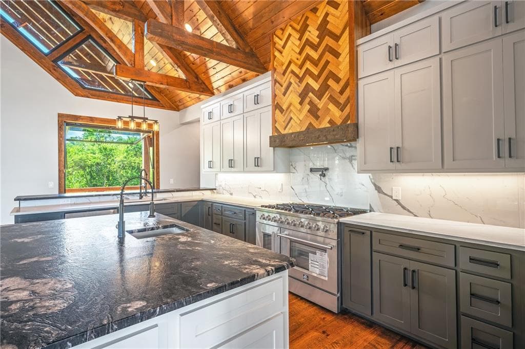 4 bedroom, 4 bathroom, 3,400 sq ft single family residence for sale at 42 Waterstone Way, Mineral Bluff, GA 30559 — photo 10