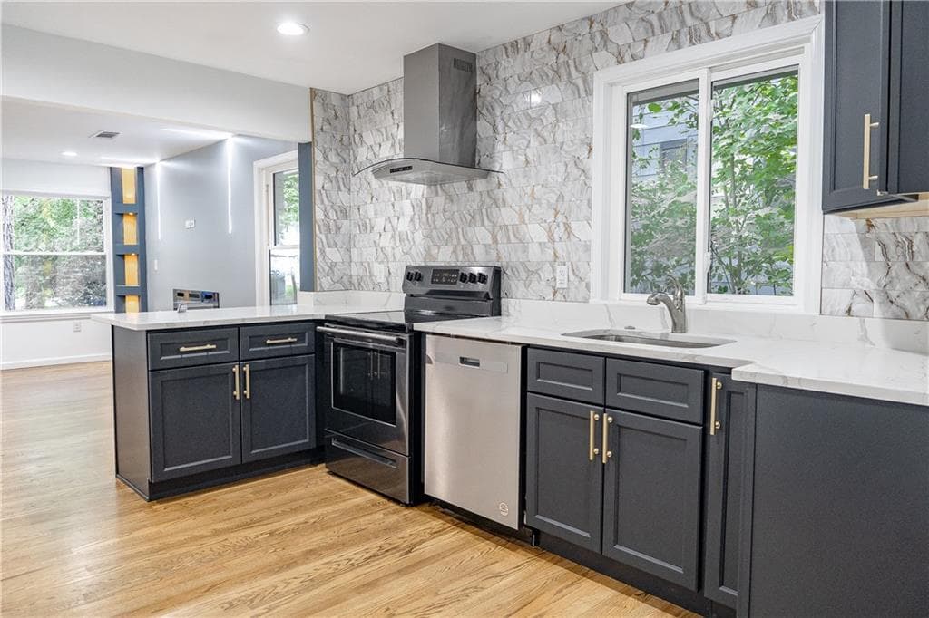 3 bedroom, 2 bathroom, 1,200 sq ft single family residence for sale at 2849 Grand Avenue, Atlanta, GA 30315 — photo 8