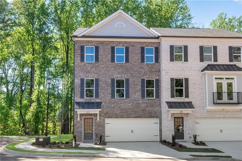 4 bedroom, 4 bathroom, 2,539 sq ft townhouse for sale at 287 Bell Grove Lane, Suwanee, GA 30024