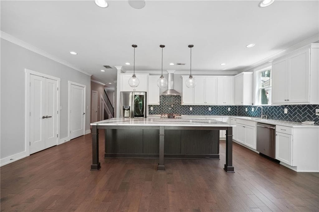 3 bedroom, 3 bathroom, 2,579 sq ft townhouse for rent at 171 Bellehaven Drive, Woodstock, GA 30188 for $2,900 a month — photo 10