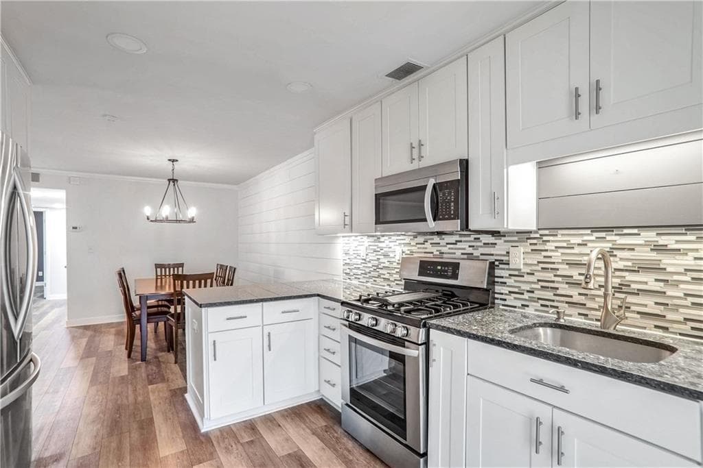 2 bedroom, 2 bathroom, 1,332 sq ft condominium for sale at 1506 Cumberland Court, Smyrna, GA 30080 — photo 7