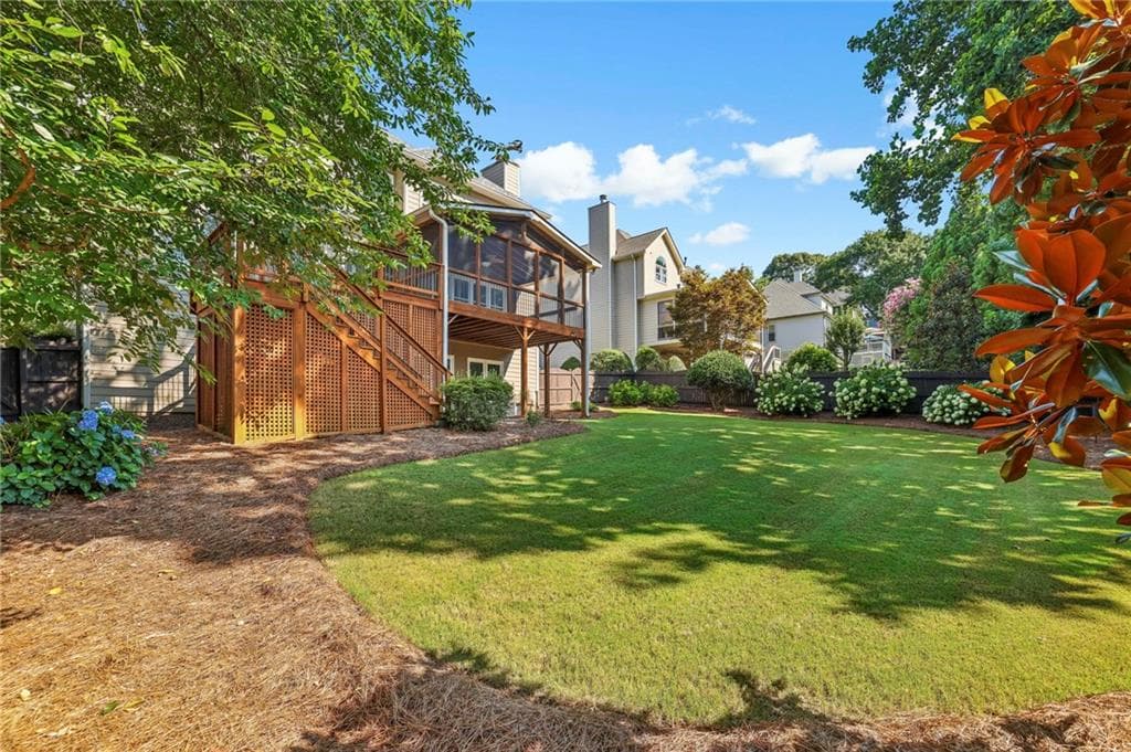 5 bedroom, 4 bathroom, 4,597 sq ft single family residence under contract at 7600 Brookstead Crossing, Johns Creek, GA 30097 — photo 3