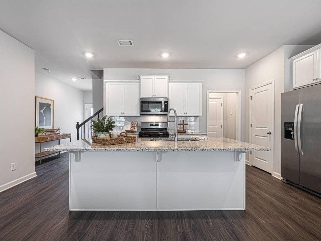 3 bedroom, 3 bathroom, 1,848 sq ft townhouse for rent at 1585 Monfort Road Smithwood, Lawrenceville, GA 30046 for $2,636 a month — photo 2