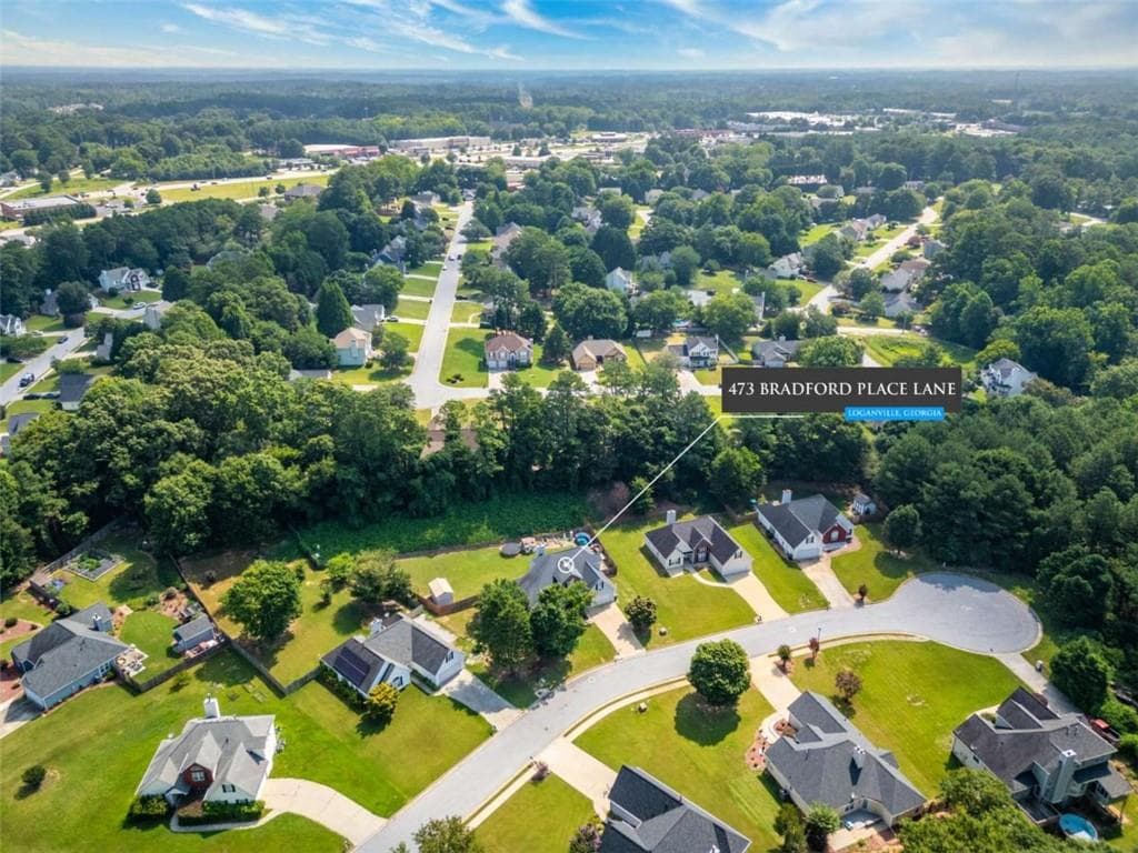 3 bedroom, 3 bathroom, 2,065 sq ft single family residence under contract at 473 Bradford Place Lane, Loganville, GA 30052 — photo 3