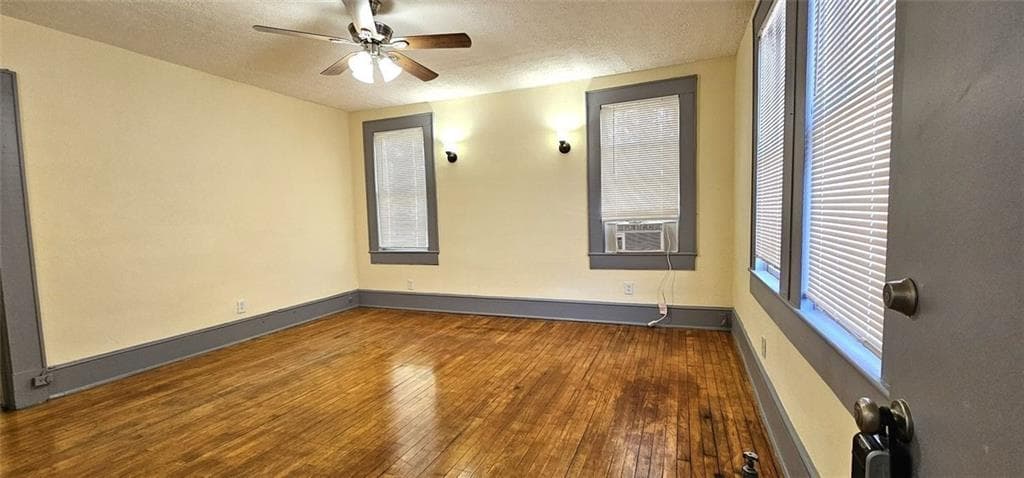 1 bedroom, 1 bathroom quadruplex for rent at 800 Verner Street 4, Atlanta, GA 30318 for $1,350 a month — photo 1 of 14