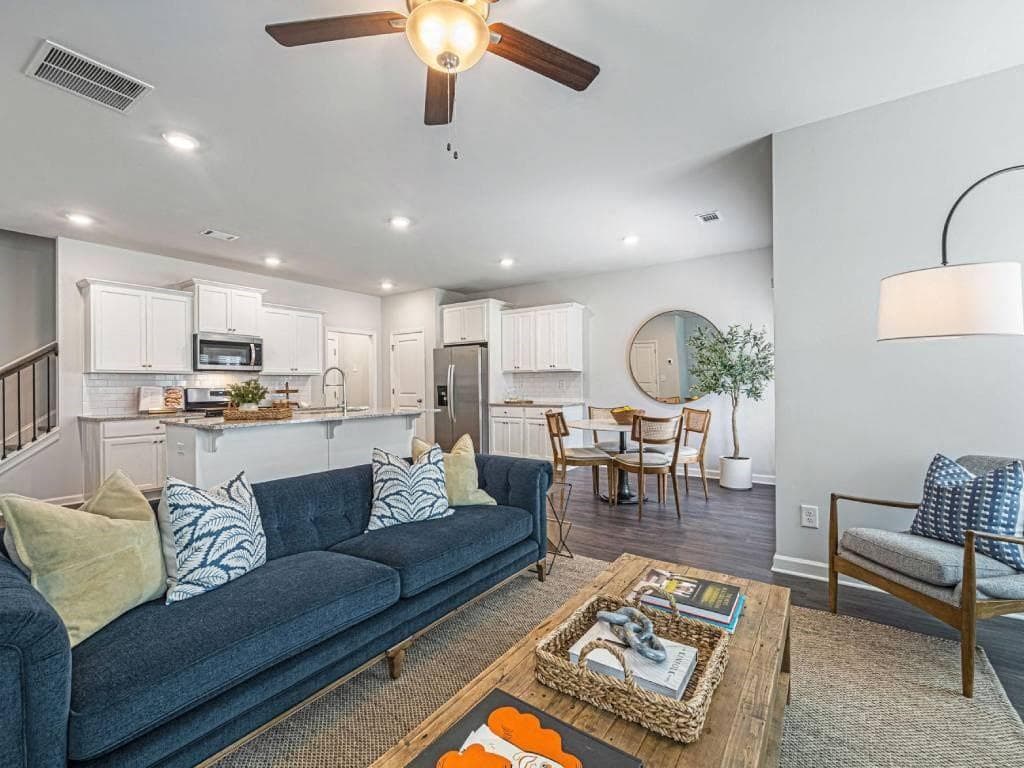 3 bedroom, 3 bathroom, 1,848 sq ft townhouse for rent at 1585 Monfort Road 0057, Lawrenceville, GA 30046 for $2,690 a month — photo 2