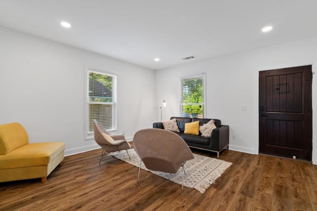 4 bedroom, 3 bathroom, 1,500 sq ft single family residence for sale at 2352 Herring Road, Atlanta, GA 30311 — photo 8