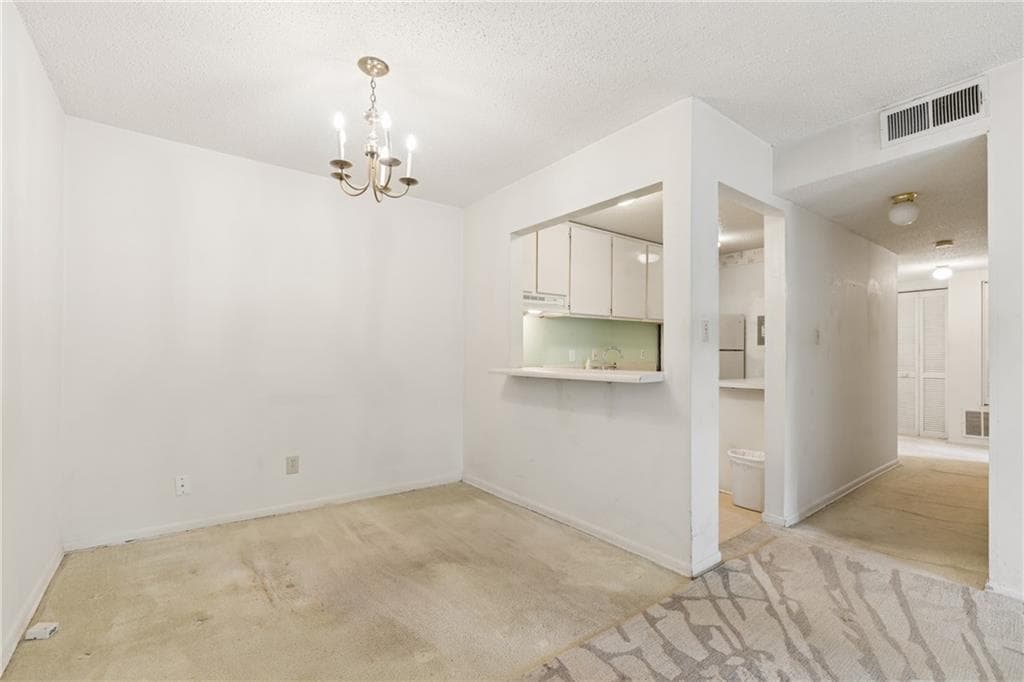 2 bedroom, 2 bathroom, 936 sq ft condominium for sale at 1231 Church Street D, Decatur, GA 30030 — photo 4
