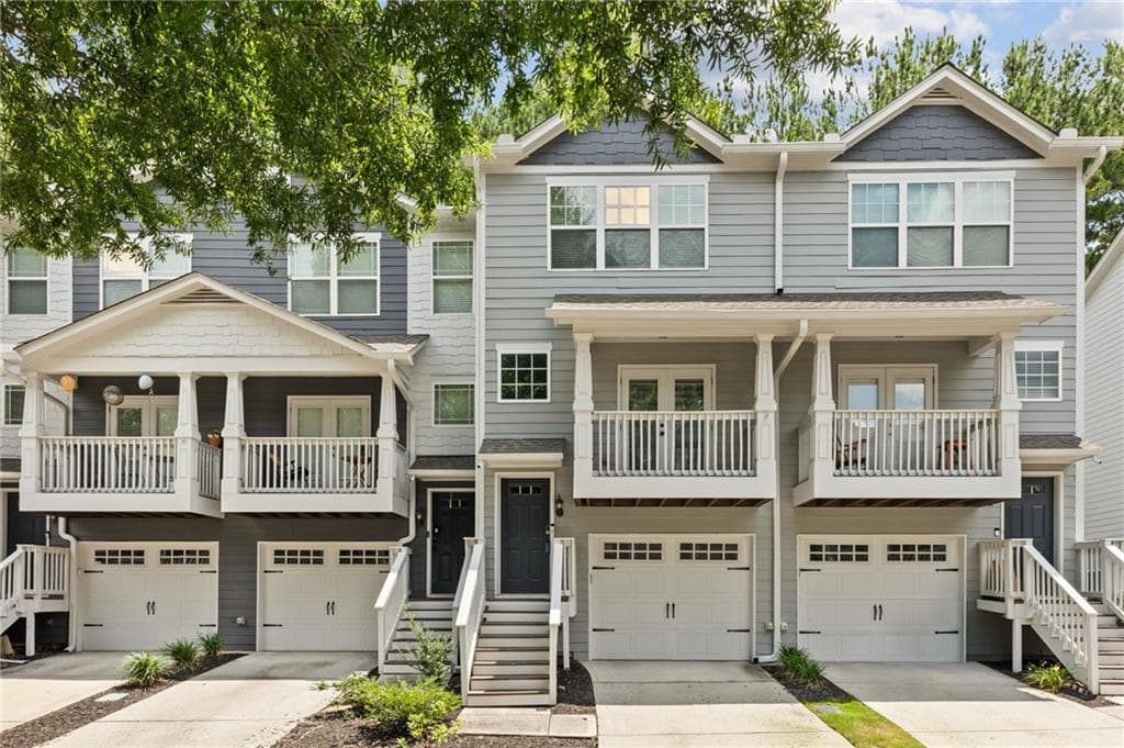 3 bedroom, 4 bathroom, 1,326 sq ft townhouse for rent at 1044 Liberty Parkway, Atlanta, GA 30318 for $2,625 a month — photo 1 of 34