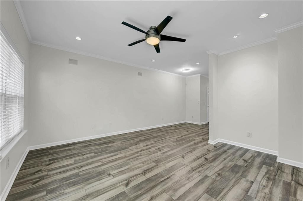 3 bedroom, 4 bathroom, 1,326 sq ft townhouse for rent at 1044 Liberty Parkway, Atlanta, GA 30318 for $2,625 a month — photo 10