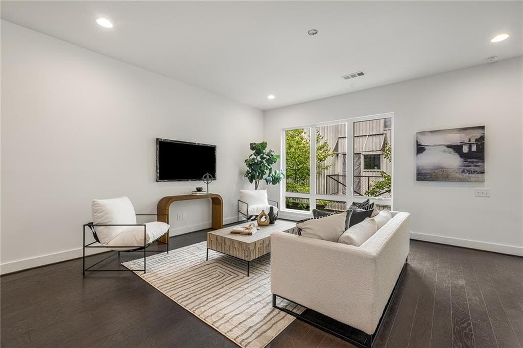 3 bedroom, 4 bathroom, 2,231 sq ft townhouse for sale at 241 Maynard Terrace 22, Atlanta, GA 30316 — photo 2