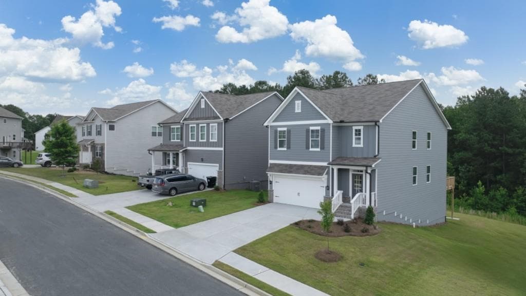 5 bedroom, 3 bathroom, 2,361 sq ft single family residence for sale at 347 Lost Creek Boulevard, Dallas, GA 30132 — photo 2