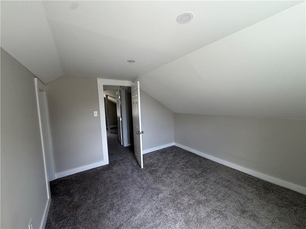 3 bedroom, 2 bathroom, 1,488 sq ft single family residence under contract at 1714 Emerald Avenue, Atlanta, GA 30310 — photo 3
