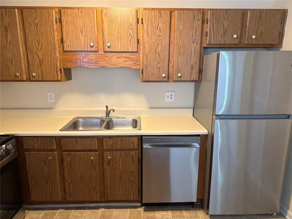 1 bedroom, 1 bathroom, 1,600 sq ft apartment for rent at 1600 Oakpointe Drive G, Marietta, GA 30008 for $1,150 a month — photo 6