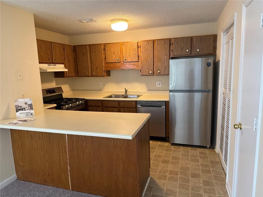 1 bedroom, 1 bathroom, 1,600 sq ft apartment for rent at 1600 Oakpointe Drive G, Marietta, GA 30008 for $1,150 a month — photo 7