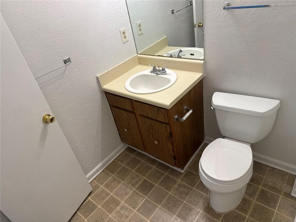 1 bedroom, 1 bathroom, 1,600 sq ft apartment for rent at 1600 Oakpointe Drive G, Marietta, GA 30008 for $1,150 a month — photo 10