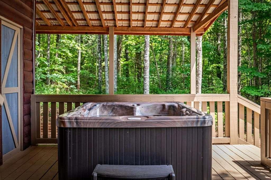 5 bedroom, 6 bathroom, 3,565 sq ft single family residence for sale at 93 Misty Mountain Trail, Morganton, GA 30560 — photo 5