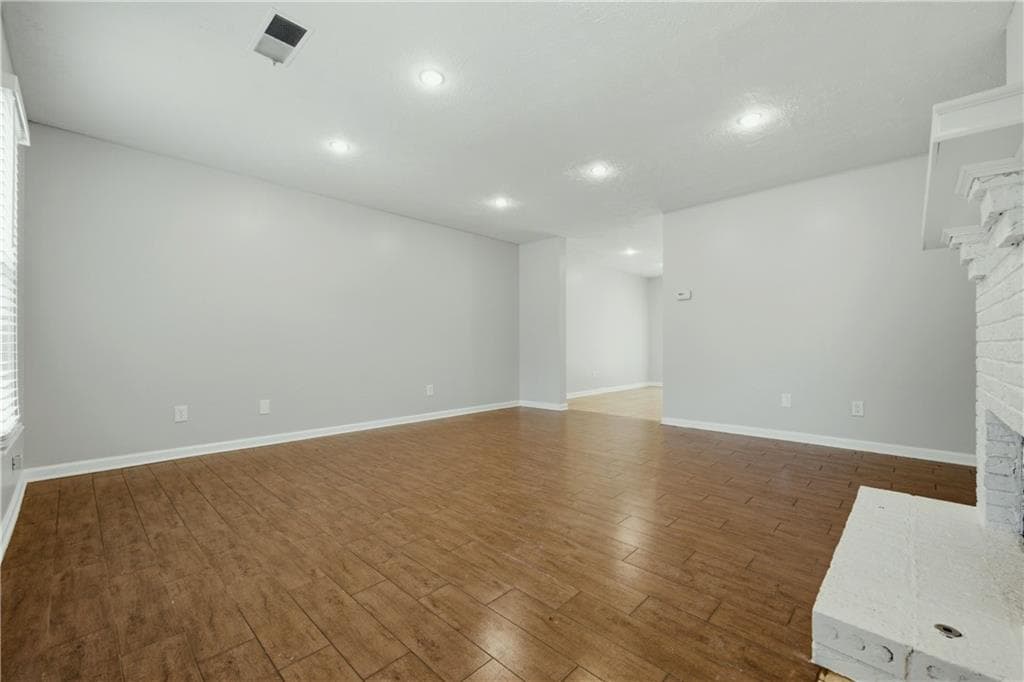 2 bedroom, 3 bathroom, 1,344 sq ft townhouse for sale at 260 Timber Creek Lane, Marietta, GA 30060 — photo 3