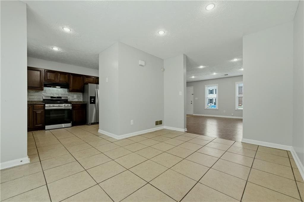 2 bedroom, 3 bathroom, 1,344 sq ft townhouse for sale at 260 Timber Creek Lane, Marietta, GA 30060 — photo 8
