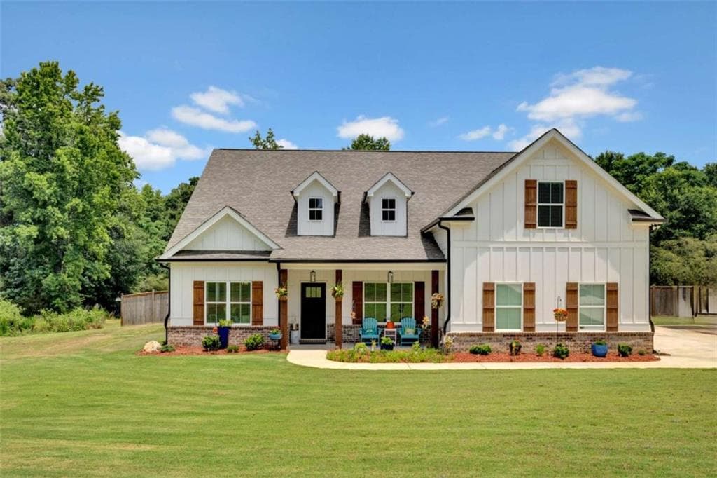 4 bedroom, 4 bathroom, 2,956 sq ft single family residence for sale at 3261 George Williams Road, Monroe, GA 30656 — photo 3