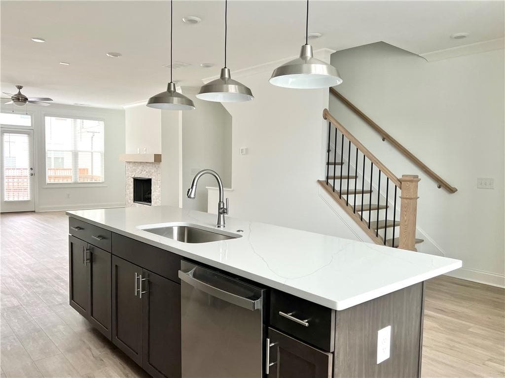 3 bedroom, 4 bathroom, 1,893 sq ft townhouse for rent at 1651 Wellborn Walk, Suwanee, GA 30024 for $2,850 a month — photo 7
