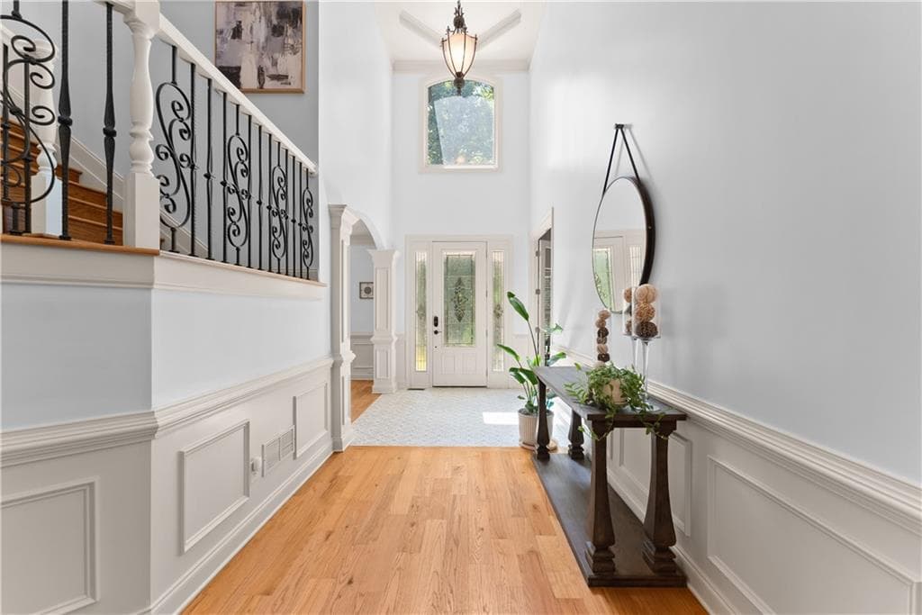 6 bedroom, 7 bathroom, 6,117 sq ft single family residence for sale at 293 Oak Forest Drive, Dawsonville, GA 30534 — photo 6