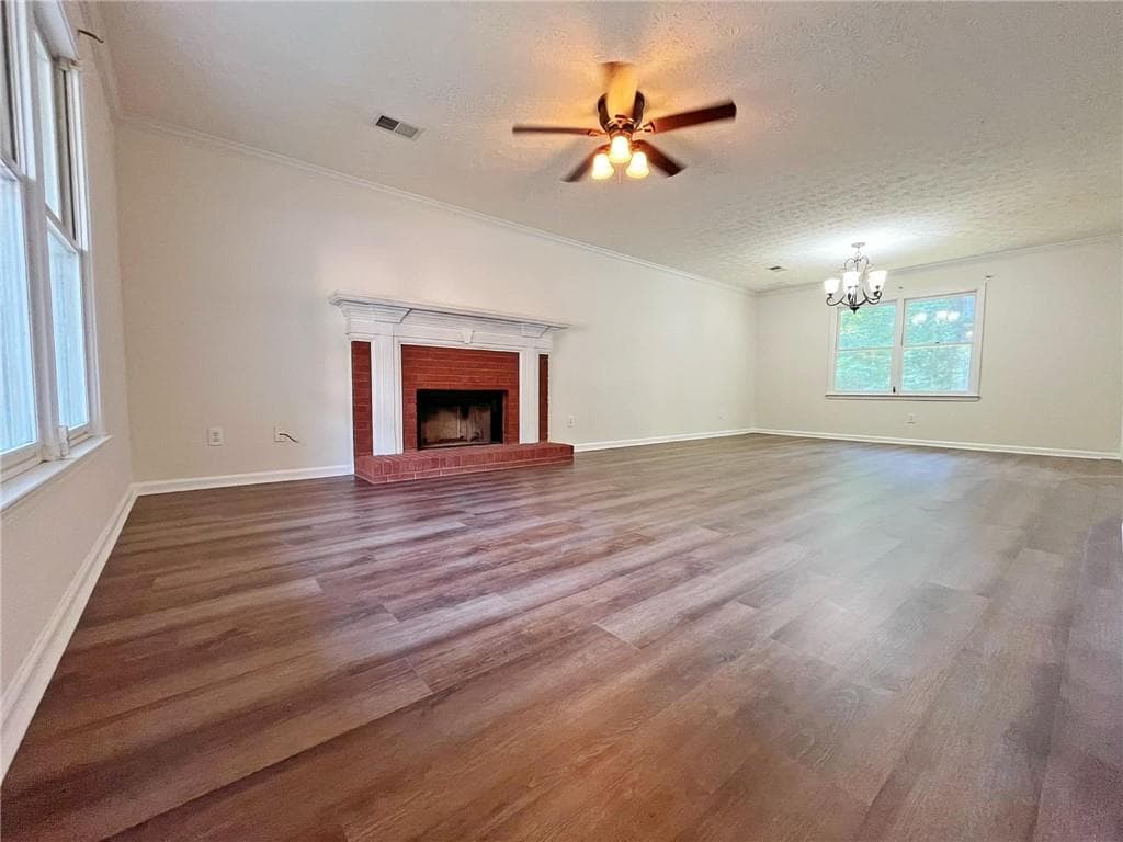 4 bedroom, 3 bathroom, 2,202 sq ft single family residence for rent at 3060 Oak Meadow Drive, Snellville, GA 30078 for $2,300 a month — photo 5