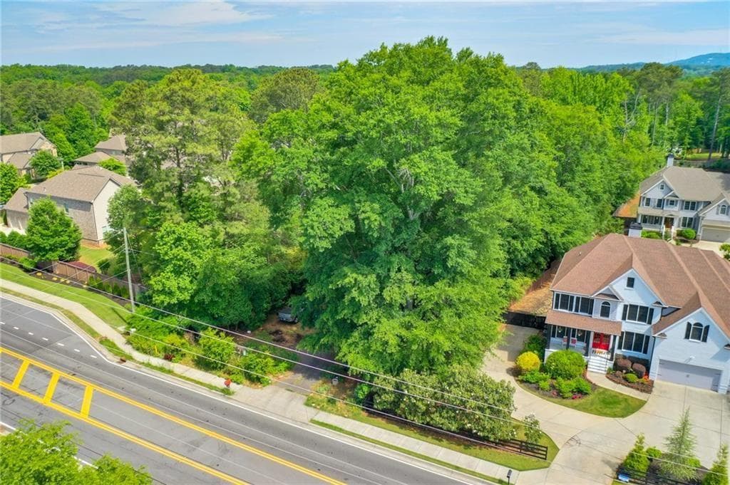 4 bedroom, 3 bathroom single family residence under contract at 3127 Post Oak Tritt Road, Marietta, GA 30062