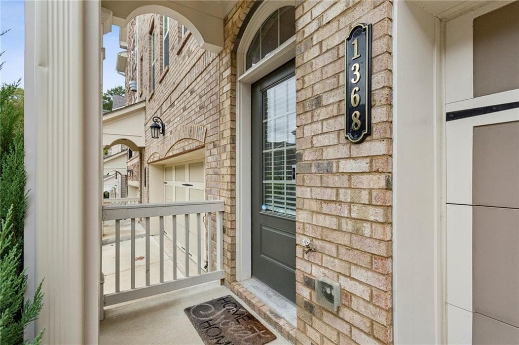 4 bedroom, 4 bathroom, 2,407 sq ft townhouse for rent at 1368 Live Oak Lane, Atlanta, GA 30319 for $4,200 a month — photo 2