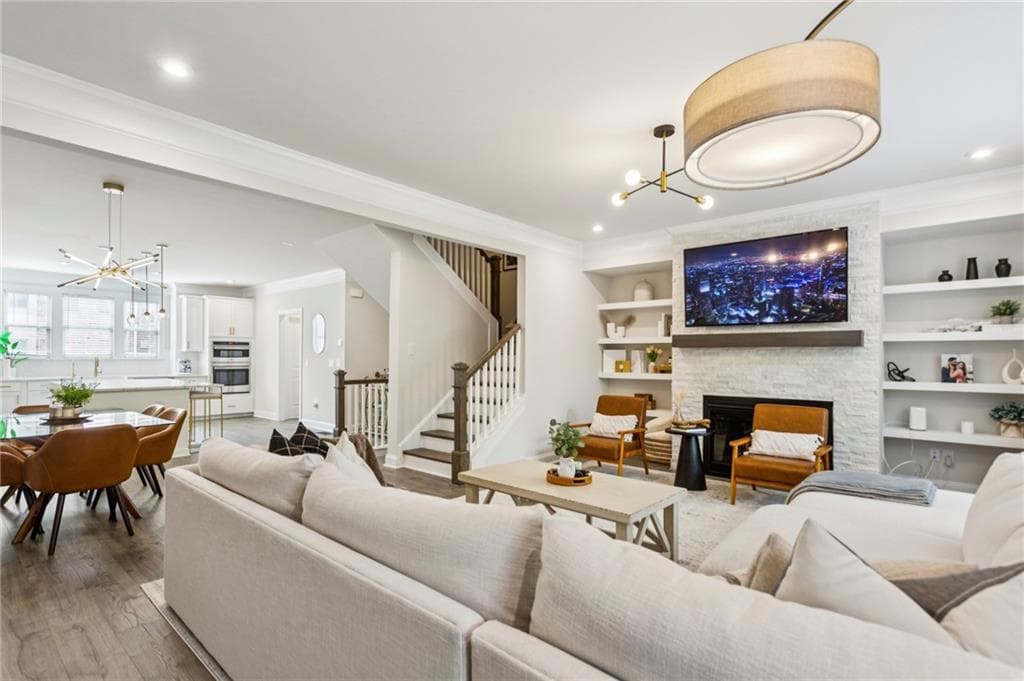 4 bedroom, 4 bathroom, 2,407 sq ft townhouse for rent at 1368 Live Oak Lane, Atlanta, GA 30319 for $4,200 a month — photo 5