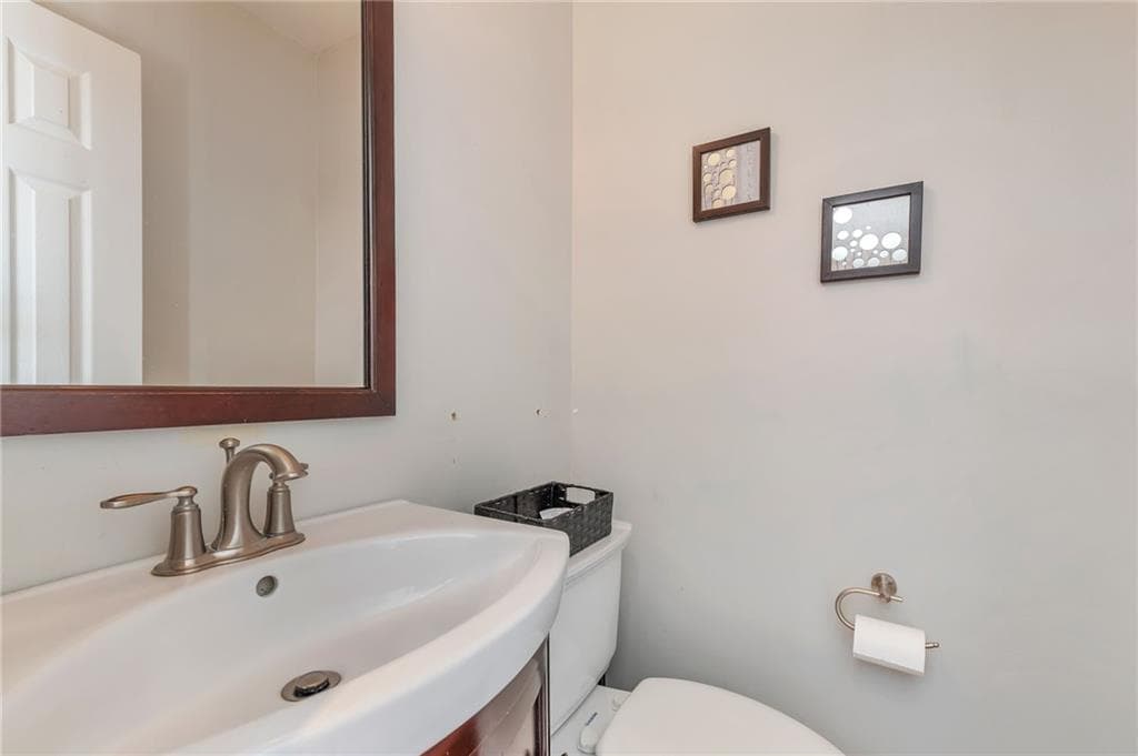 5 bedroom, 4 bathroom, 2,565 sq ft single family residence for rent at 1651 Murdock Road, Marietta, GA 30062 for $3,700 a month — photo 10