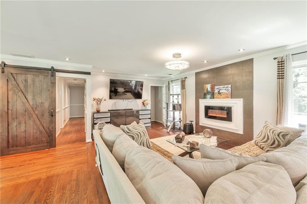5 bedroom, 4 bathroom, 2,565 sq ft single family residence for rent at 1651 Murdock Road, Marietta, GA 30062 for $3,700 a month — photo 8