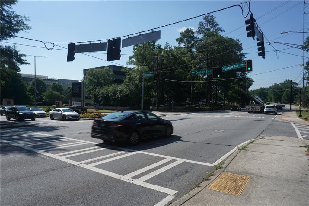 unimproved land for sale at 3020 Clairmont Road, Brookhaven, GA 30329 — photo 1 of 6