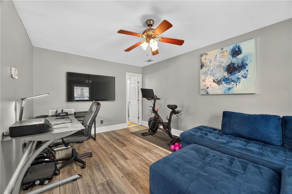 3 bedroom, 4 bathroom, 1,947 sq ft townhouse for sale at 2940 Frederica Court, Douglasville, GA 30135 — photo 5