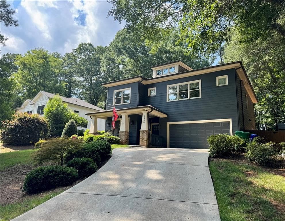 5 bedroom, 3 bathroom, 2,588 sq ft single family residence for sale at 2598 E Tupelo Street, Atlanta, GA 30317 — photo 3