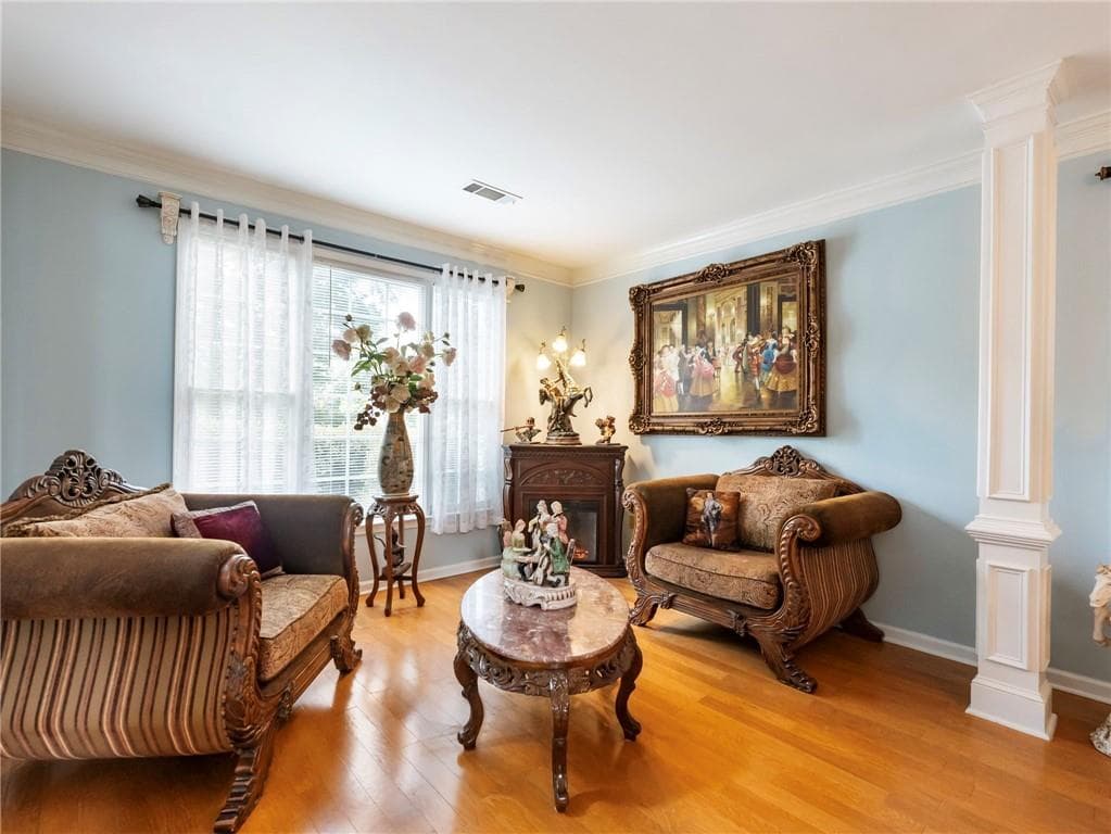 4 bedroom, 3 bathroom, 2,743 sq ft single family residence for sale at 1175 Rivershyre Parkway, Lawrenceville, GA 30043 — photo 6