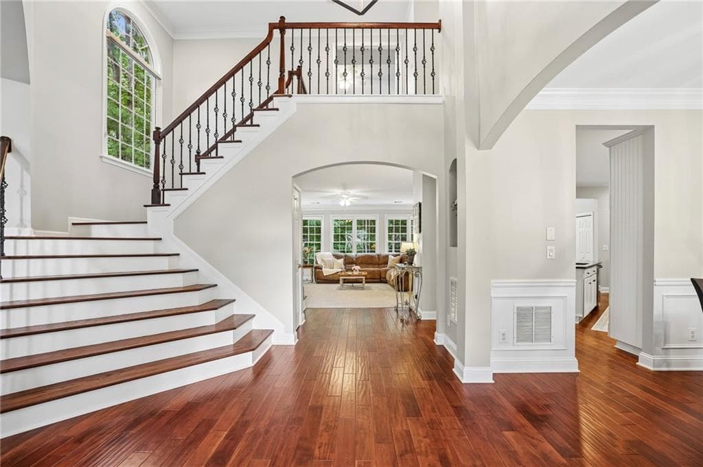 4 bedroom, 4 bathroom, 3,351 sq ft single family residence under contract at 6930 Olde Atlanta Parkway, Suwanee, GA 30024 — photo 10