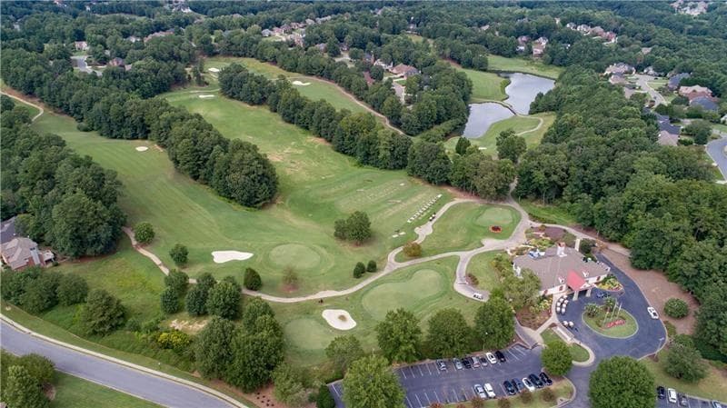4 bedroom, 4 bathroom, 3,351 sq ft single family residence under contract at 6930 Olde Atlanta Parkway, Suwanee, GA 30024 — photo 9