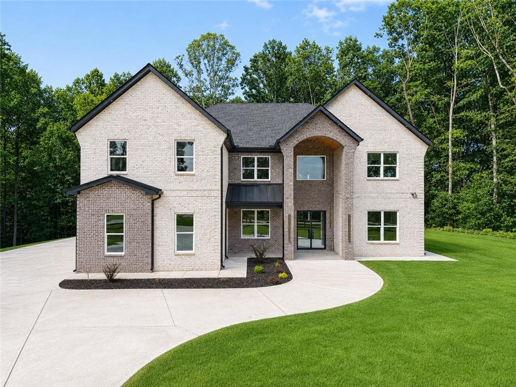 5 bedroom, 7 bathroom, 5,858 sq ft single family residence for sale at 333 Sims Bridge Rd Lot 2, Commerce, GA 30530