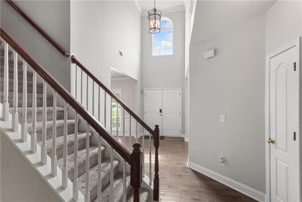 6 bedroom, 3 bathroom, 3,445 sq ft single family residence for rent at 5325 Plymouth Place, Alpharetta, GA 30005 for $3,600 a month — photo 6