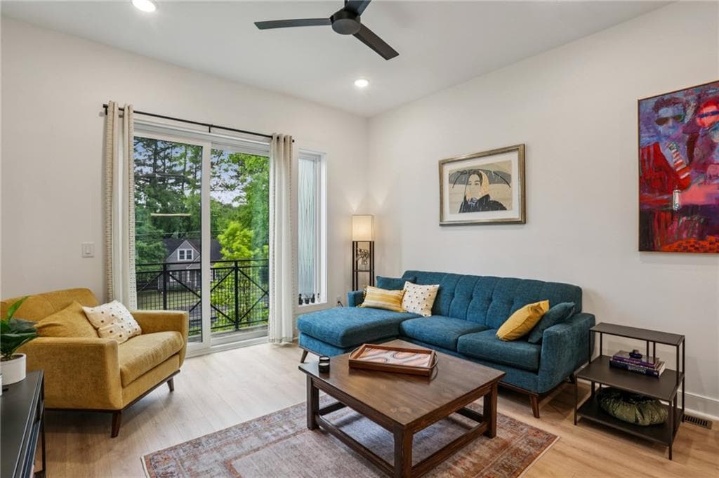 2 bedroom, 3 bathroom, 1,440 sq ft townhouse for sale at 2199 Lenox Road 11, Atlanta, GA 30324 — photo 6