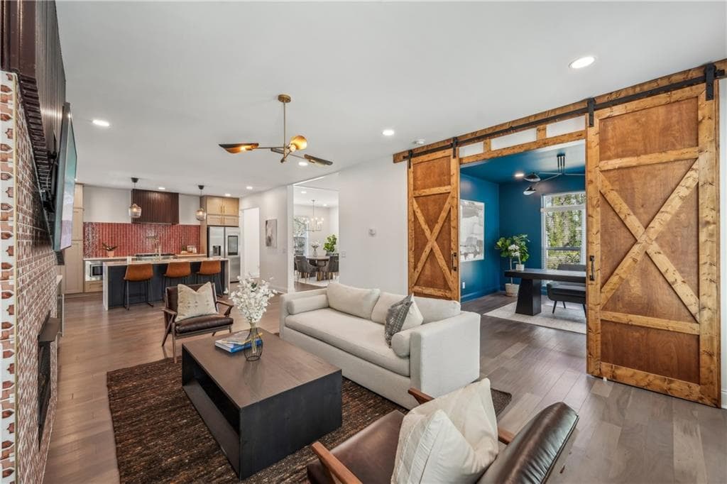 5 bedroom, 5 bathroom, 3,299 sq ft single family residence for sale at 3087 Alston Drive, Decatur, GA 30032 — photo 6