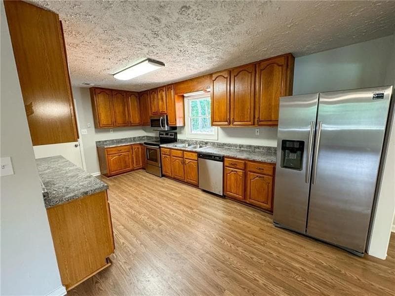 3 bedroom, 2 bathroom, 2,502 sq ft single family residence for sale at 774 Mill Road, Mcdonough, GA 30253 — photo 7