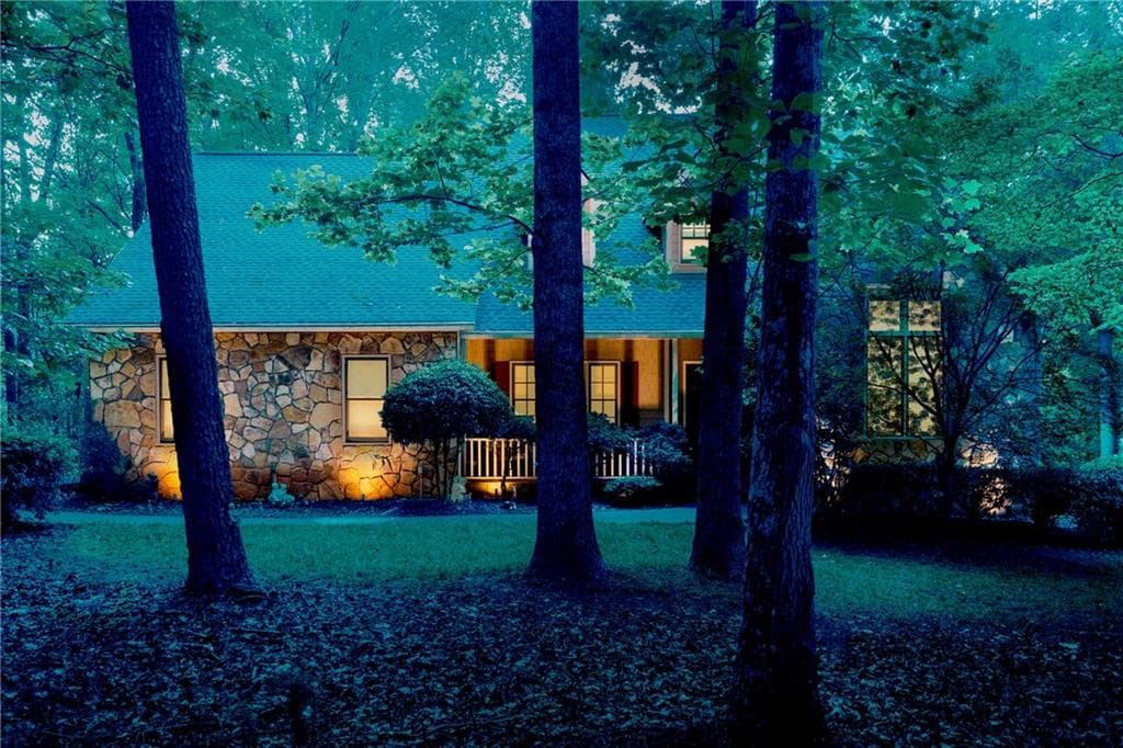 5 bedroom, 3 bathroom, 3,340 sq ft single family residence for sale at 4780 Deer Run, Kennesaw, GA 30152 — photo 2