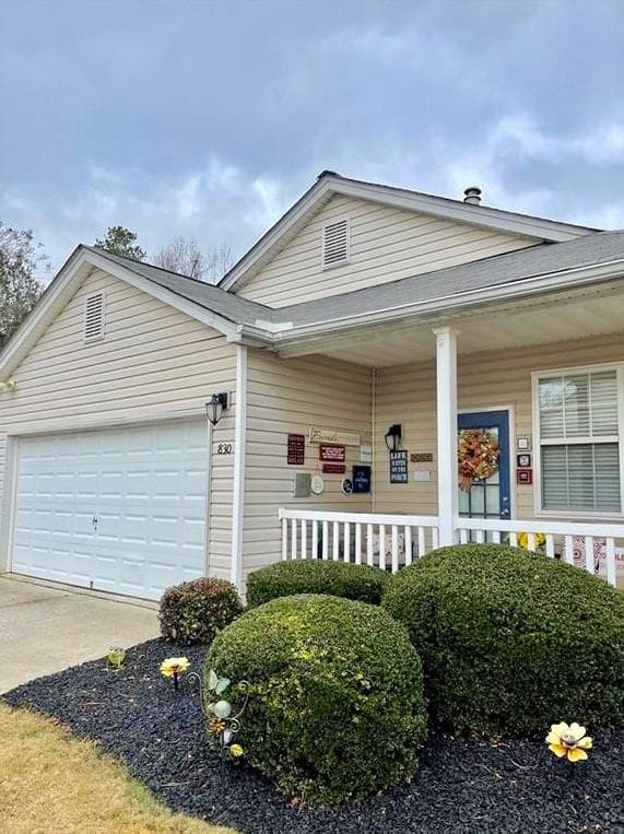 2 bedroom, 2 bathroom, 993 sq ft single family residence for rent at 830 Windcroft Circle, Acworth, GA 30101 for $1,699 a month