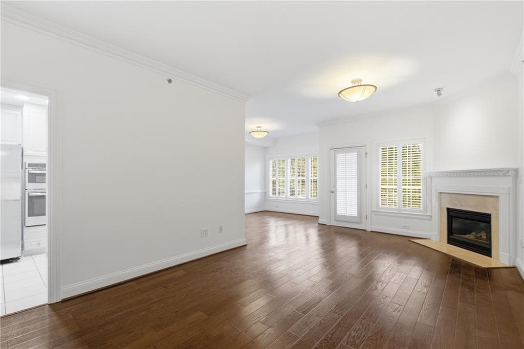 2 bedroom, 2 bathroom, 1,325 sq ft condominium for sale at 211 Colonial Homes Drive 2203, Atlanta, GA 30309 — photo 7